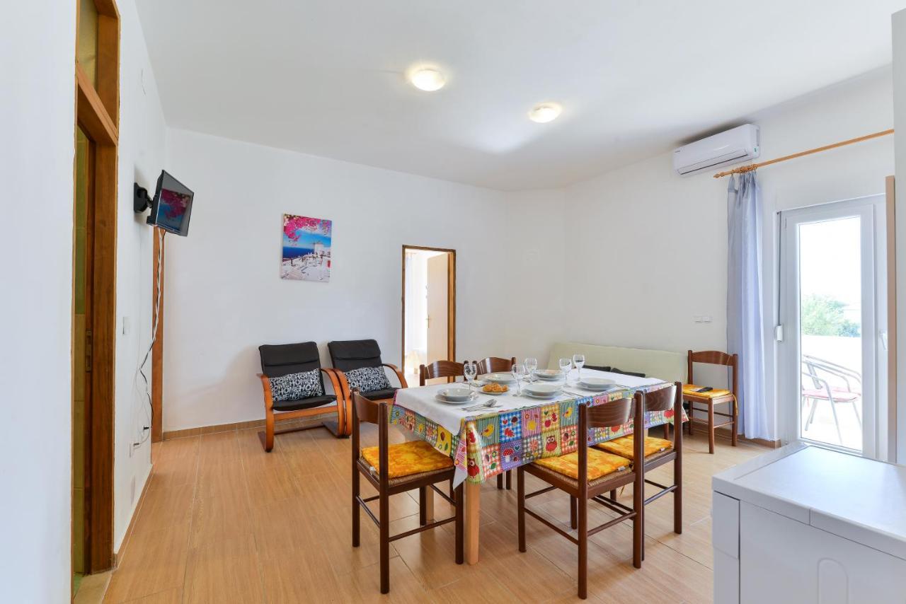Apartments Lavanda Turanj Exterior foto