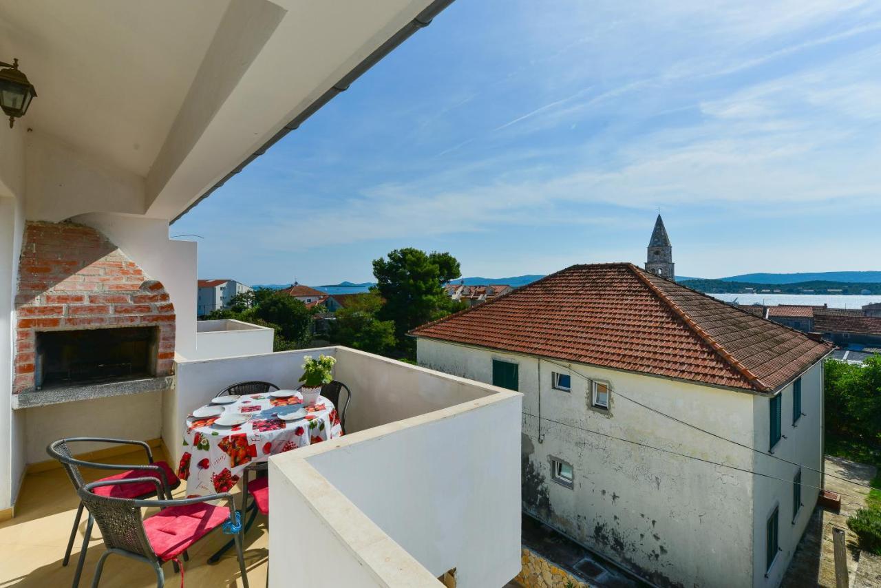 Apartments Lavanda Turanj Exterior foto